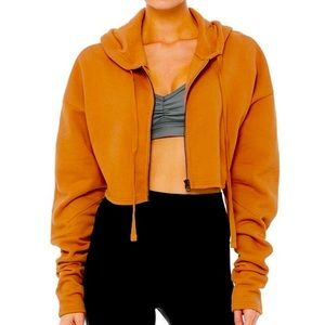 ALO NWT EXTREME CROPPED JACKET IN HENNA SIZE M